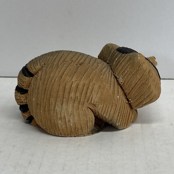 Artesania Rinconada Raccoon Figurine Vintage Uruguay Signed Animal Shelf Decor - Picture 4 of 10